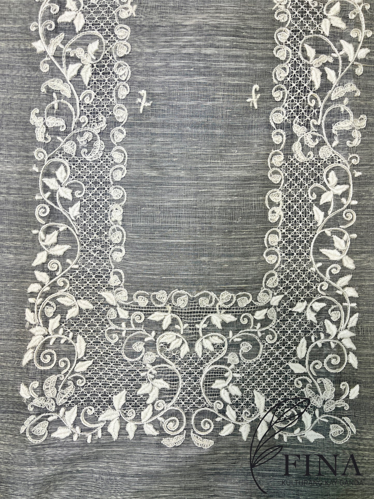 Pinasilk Pitsera 02 - Geometric