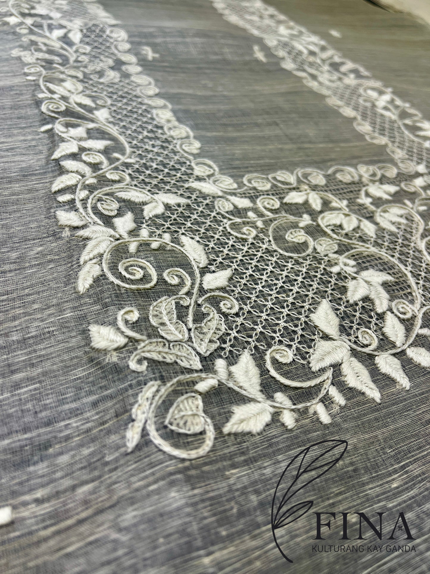 Pinasilk Pitsera 02 - Geometric